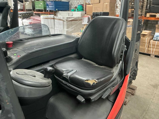 Linde diverse reach trucks (4x) - afbeelding 23 van  45