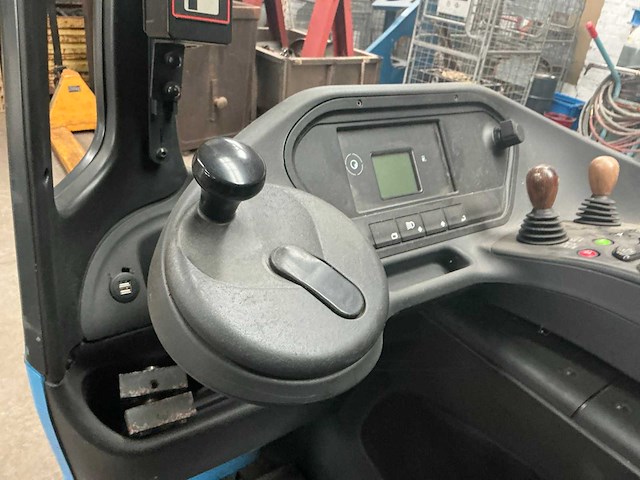Linde diverse reach trucks (4x) - afbeelding 51 van  57