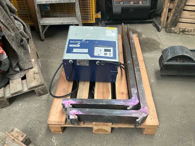 Linde diverse reach trucks (4x) - afbeelding 40 van  45