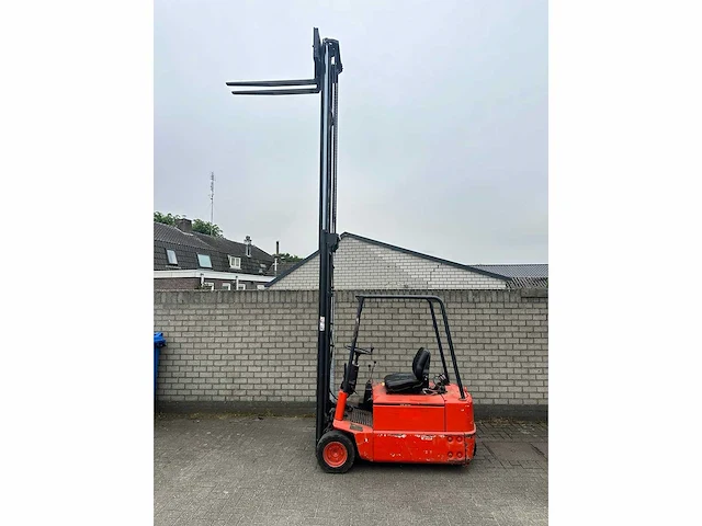 Linde e15 elektrische vorkheftruck - afbeelding 2 van  13