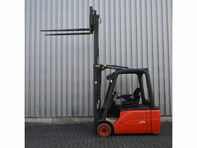 Linde e16l-01 elektrische vorkheftruck - afbeelding 11 van  15