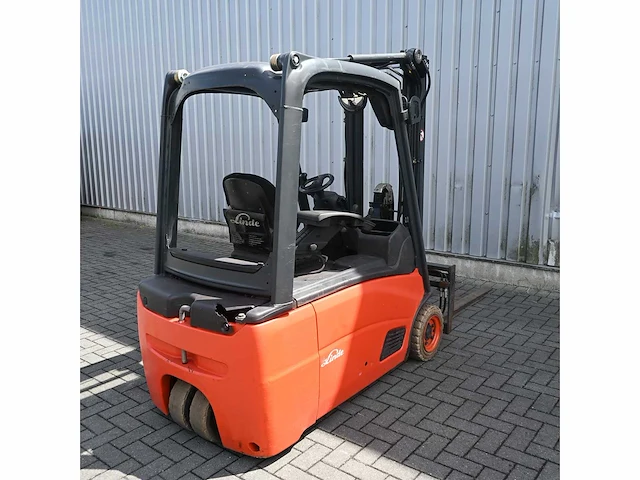 Linde e16l-01 elektrische vorkheftruck - afbeelding 15 van  15