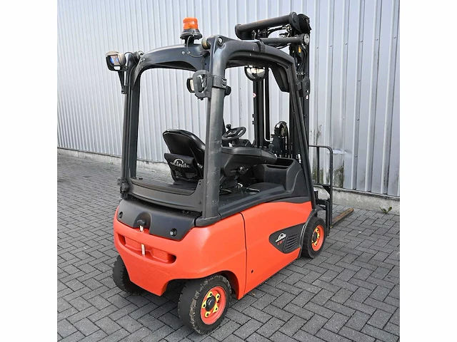 Linde e16p-02 elektrische vorkheftruck - afbeelding 9 van  16