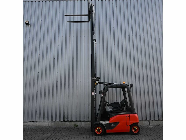 Linde e16p-02 elektrische vorkheftruck - afbeelding 12 van  16
