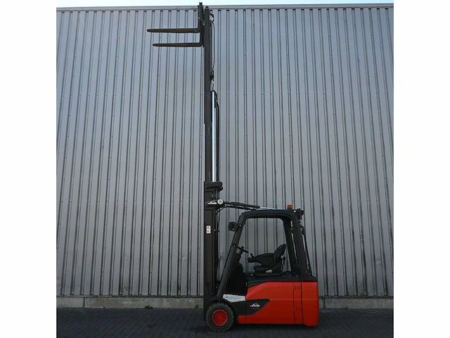 Linde e20l-02 elektrisch vorkheftruck - afbeelding 12 van  16