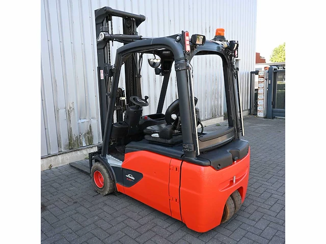 Linde e20l-02 elektrisch vorkheftruck - afbeelding 15 van  16