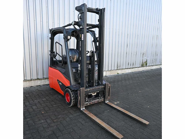Linde e20l-02 elektrische vorkheftruck - afbeelding 11 van  15