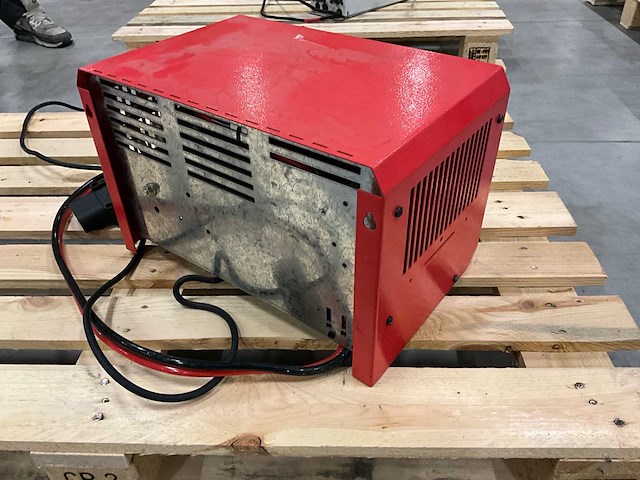 Linde e24/45p acculader - afbeelding 2 van  5