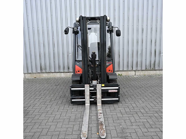 Linde h25d-02 diesel vorkheftruck - afbeelding 2 van  18