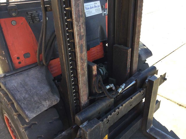 Linde heftruck h25 - afbeelding 13 van  17