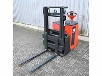 Linde l06ac elektrische vrijdragende stapelaar - afbeelding 2 van  17
