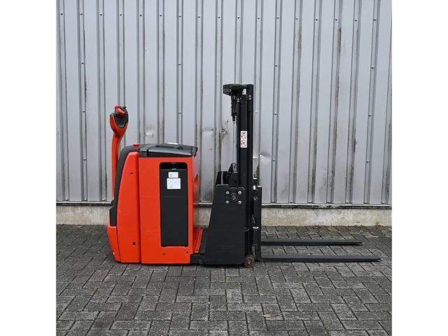 Linde l06ac elektrische vrijdragende stapelaar - afbeelding 10 van  17