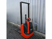 Linde l10 elektrische stapelaar - afbeelding 8 van  13