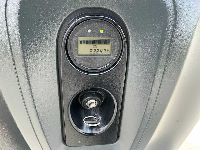 Linde l10 triplex stapelaar - afbeelding 43 van  56