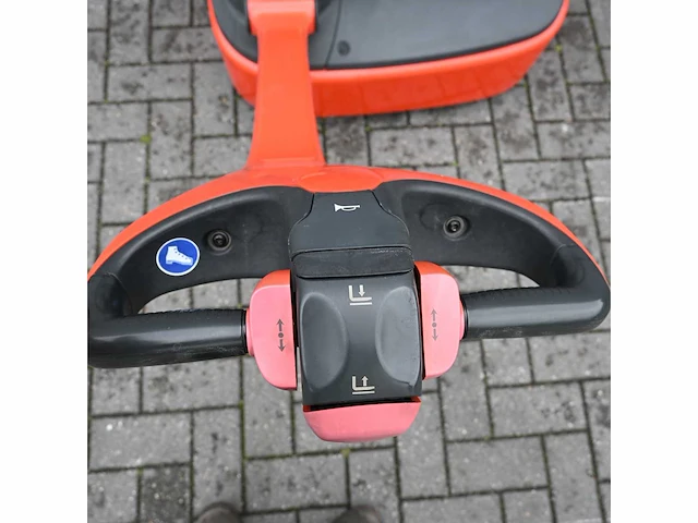 Linde l10b elektrische stapelaar - afbeelding 6 van  13