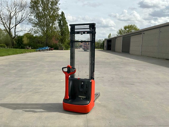 Linde l12 stapelaar - afbeelding 12 van  27