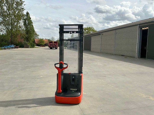 Linde l12 stapelaar - afbeelding 13 van  27