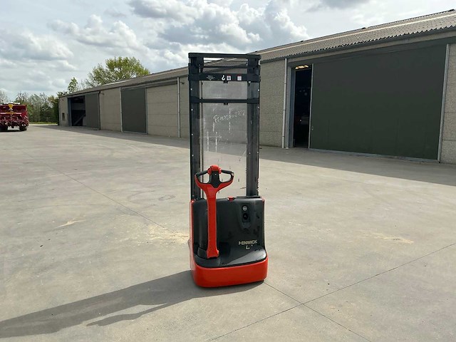 Linde l12 stapelaar - afbeelding 15 van  27