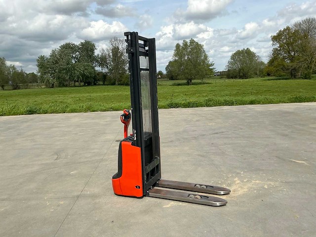 Linde l12 stapelaar - afbeelding 32 van  49