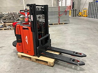 Linde l12lhpap stapelaar - afbeelding 1 van  14