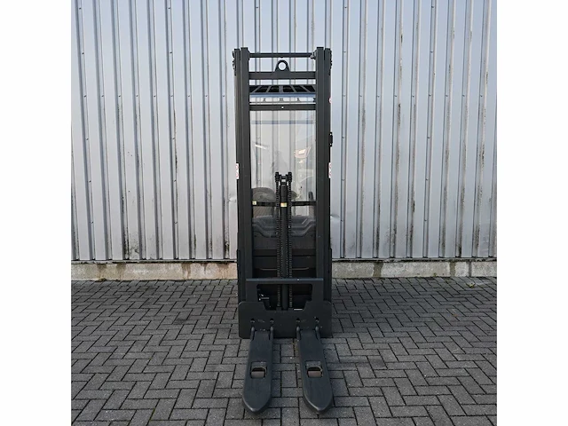 Linde l12sp elektrische stapelaar - afbeelding 9 van  18