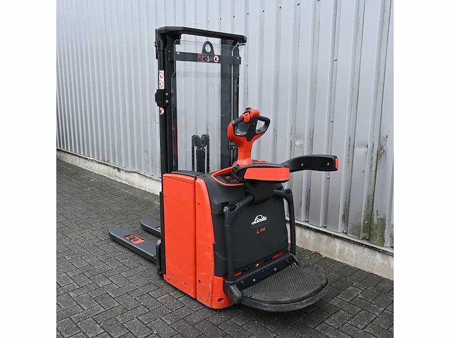 Linde l14 ap elektrische stapelaar - afbeelding 9 van  16