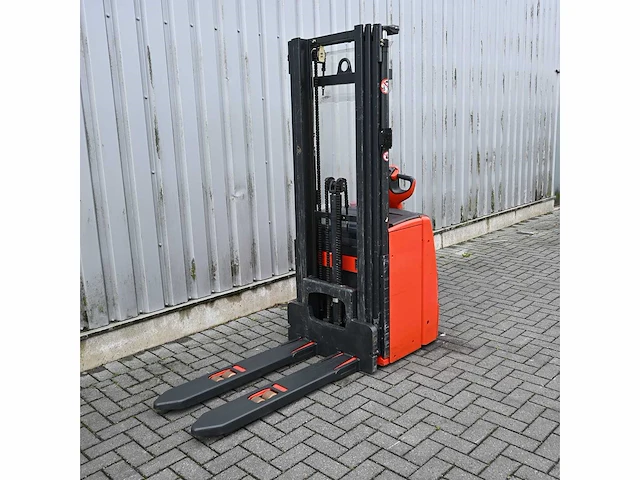 Linde l14 elektrische stapelaar - afbeelding 8 van  18