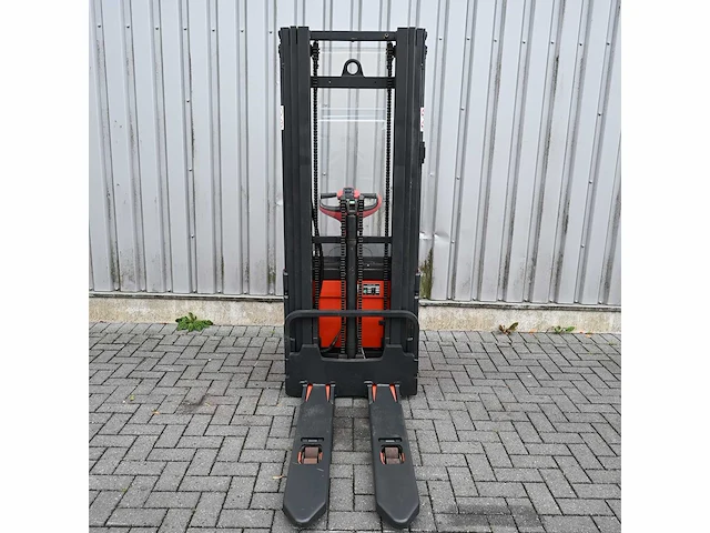 Linde l14 elektrische stapelaar - afbeelding 8 van  18