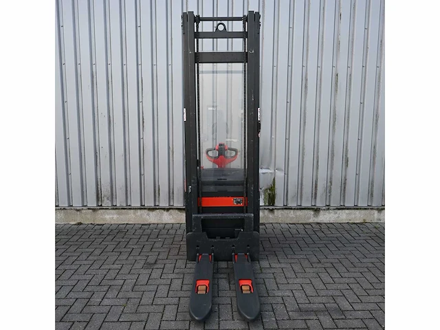Linde l14 elektrische stapelaar - afbeelding 9 van  18