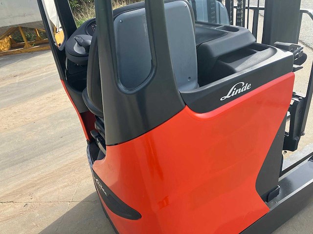 Linde r12n-01 reach vorkheftruck 2018 - afbeelding 29 van  47