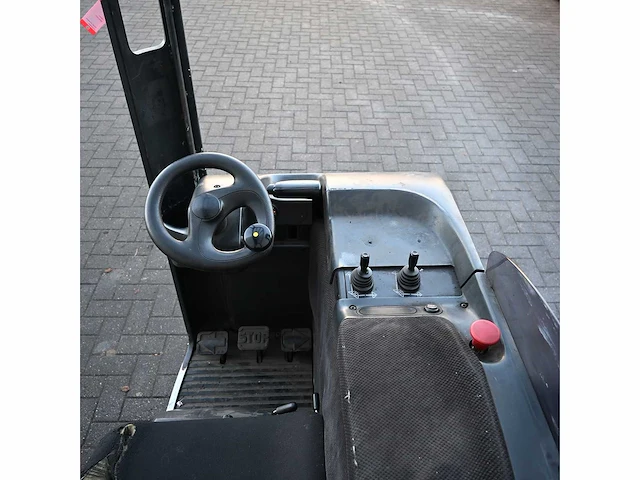 Linde r14 elektrische reach truck - afbeelding 3 van  15