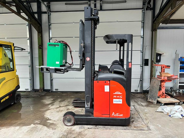 Linde r14s reachtruck (functioneel) - afbeelding 12 van  27