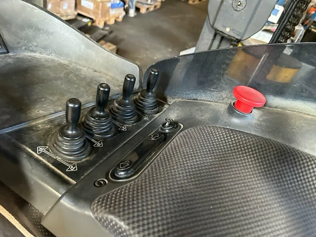 Linde r14s - afbeelding 5 van  10