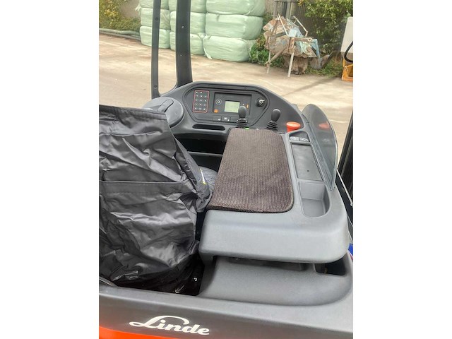 Linde r16-01 reach vorkheftruck 2014 - afbeelding 14 van  40