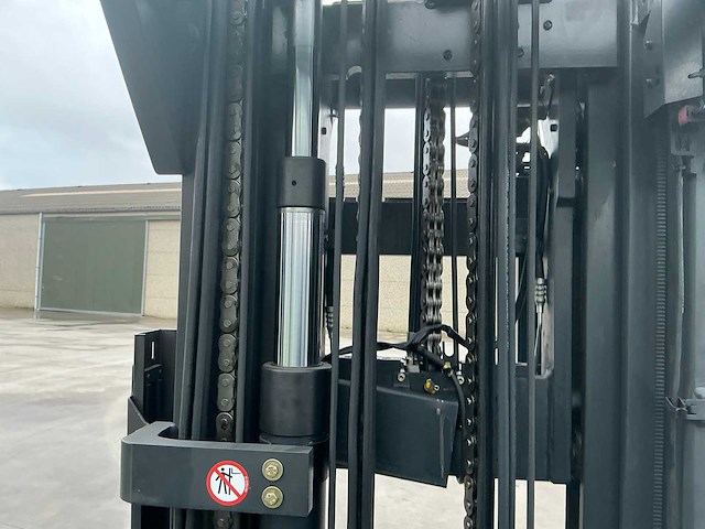 Linde reach truck - afbeelding 4 van  57