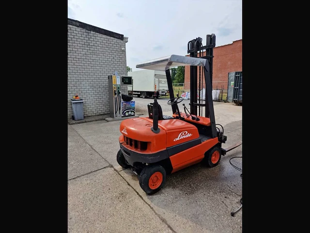Linde vorkheftruck - afbeelding 3 van  7