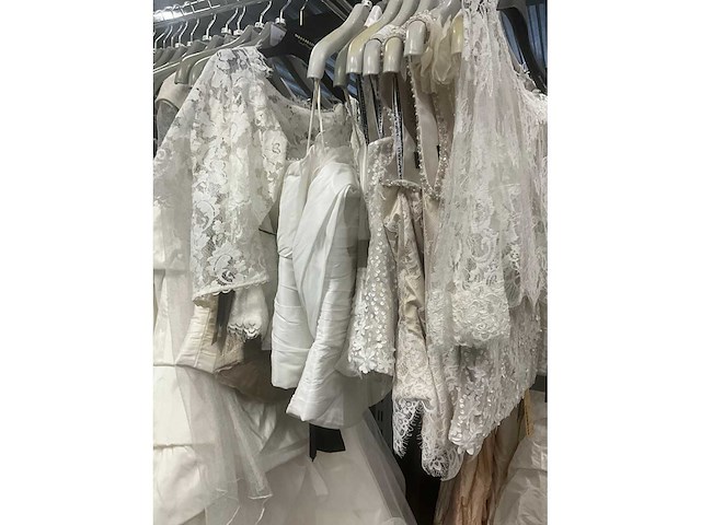 Linea raffaelli - partij diverse rokken en toppen (145x) - afbeelding 6 van  23