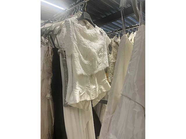 Linea raffaelli - partij diverse rokken en toppen (145x) - afbeelding 10 van  23