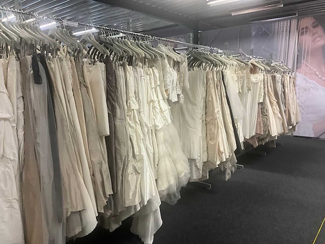 Linea raffaelli - partij diverse rokken en toppen (145x) - afbeelding 16 van  23