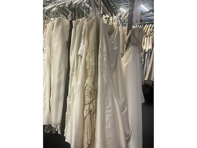 Linea raffaelli - partij diverse rokken en toppen (145x) - afbeelding 18 van  23