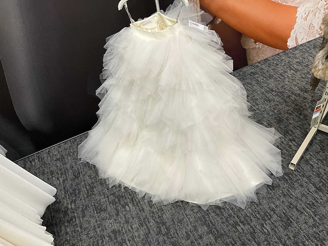 Linea raffaelli bruidsjurk - afbeelding 2 van  9