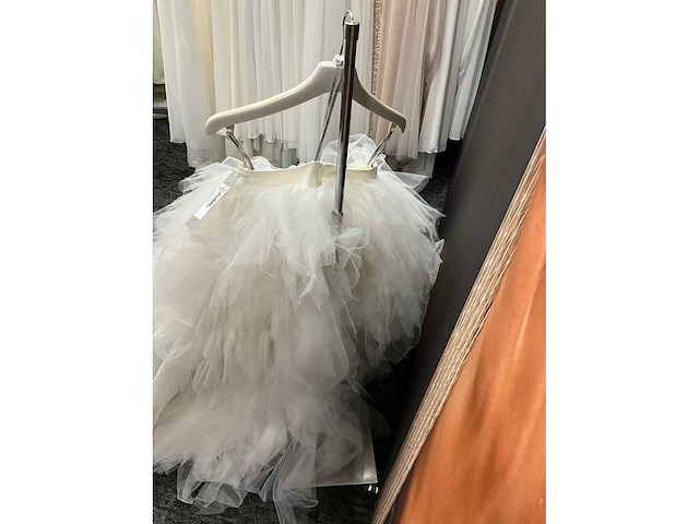 Linea raffaelli bruidsjurk - afbeelding 6 van  9