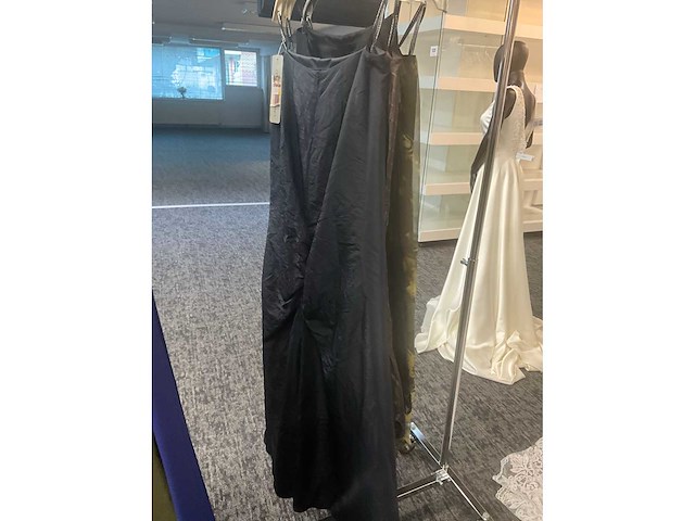 Linea raffaelli diverse lange rokken (15x) - afbeelding 2 van  14