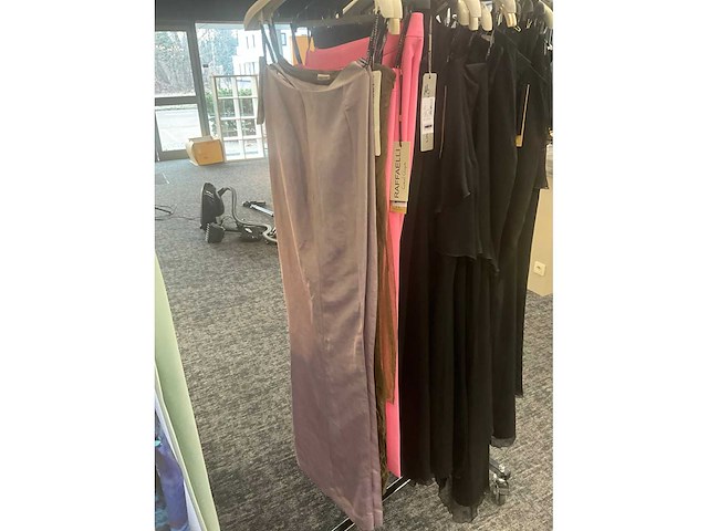 Linea raffaelli partij diverse broeken (40x) - afbeelding 7 van  30