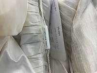 Linea raffaelli partij diverse bruidsjurken (49x) - afbeelding 4 van  19