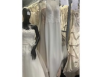 Linea raffaelli partij diverse bruidsjurken (49x) - afbeelding 21 van  27