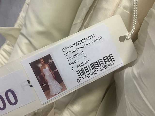 Linea raffaelli partij diverse bruidsjurken (49x) - afbeelding 21 van  30