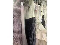 Linea raffaelli partij diverse bruidsjurken (49x) - afbeelding 19 van  24