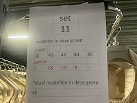 Linea raffaelli partij diverse bruidsjurken (49x) - afbeelding 18 van  25