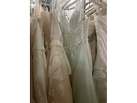 Linea raffaelli partij diverse bruidsjurken (49x) - afbeelding 3 van  23